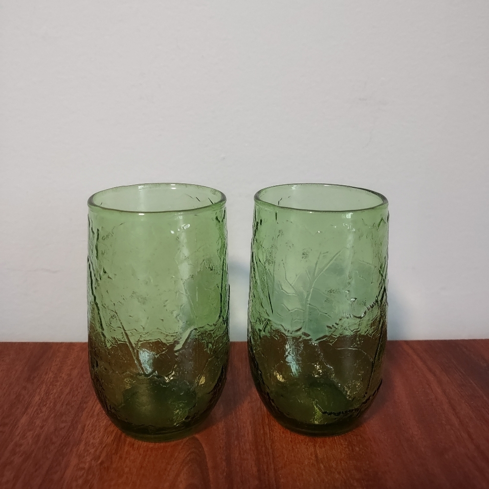 2 Anchor Hocking Sherwood Spearmint Glass Juice Tumbler Green Leaves Vintage MCM